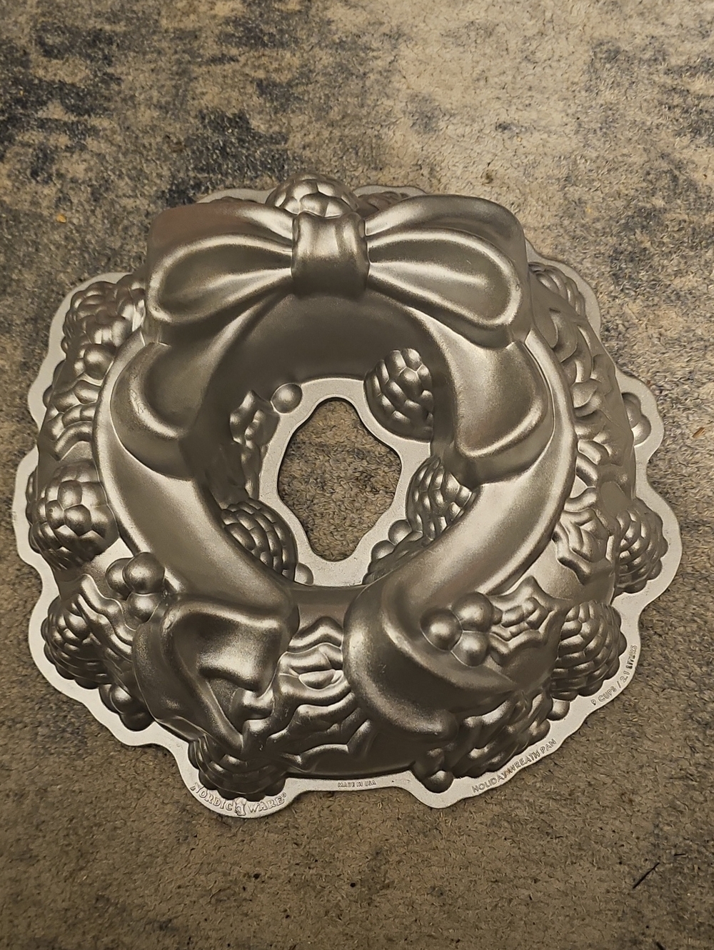 Nordic Ware Metallic Silver Holiday Wreath Bundt Pan